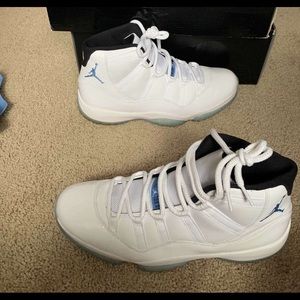 Jordan 11 ‘Legend Blue’